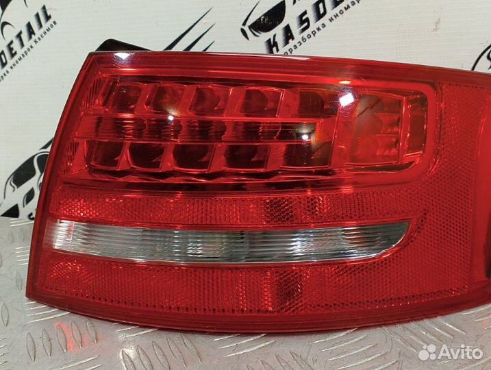 Фонарь задний правый Audi A4 B8 1.8 CDH 2010