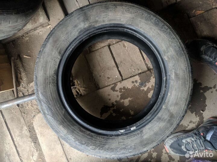 Goodyear EfficientGrip 205/60 R16