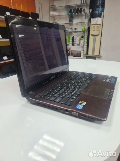 Ноутбук asus 15.6 intel cre i3 gt520mx