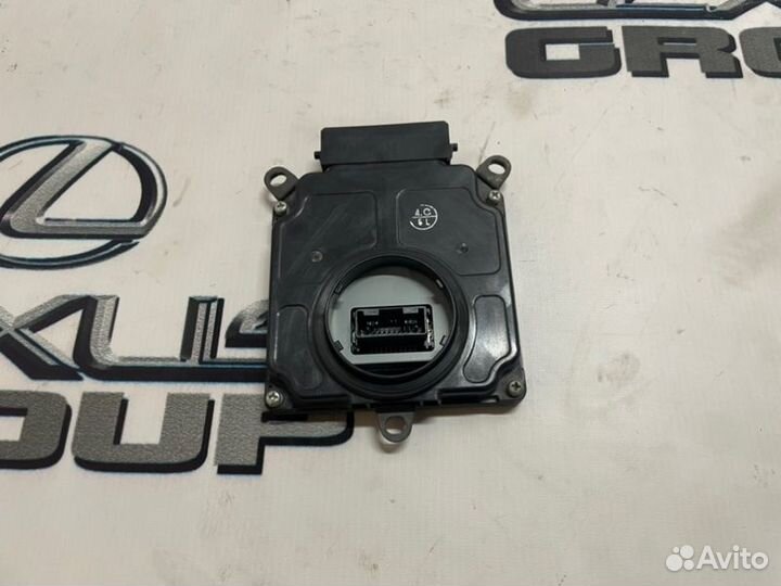 Блок управления фары прав. перед. Toyota RAV4