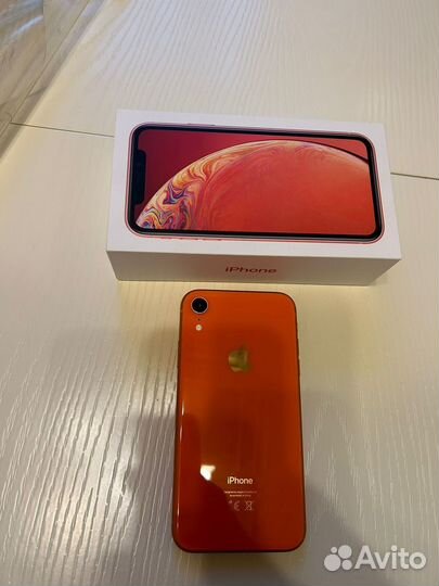 iPhone Xr, 64 ГБ