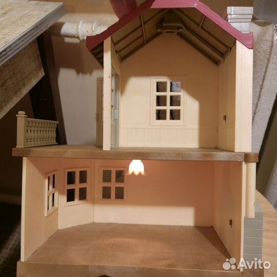 Sylvanian Families большой дом со светом