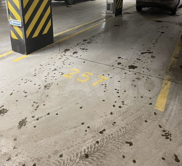 Машиноместо, 14 м²