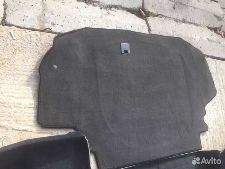 Обшивка багажника Mercedes w220