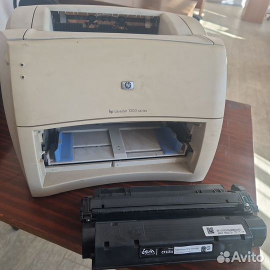 Принтер лазерный hp 1000