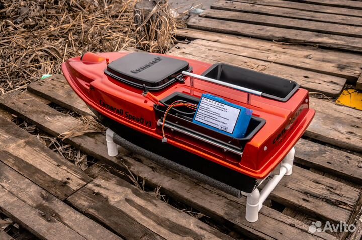 Прикормочный кораблик с усиленным акб 25000mAh