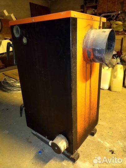 Продам твердотоплевный котел