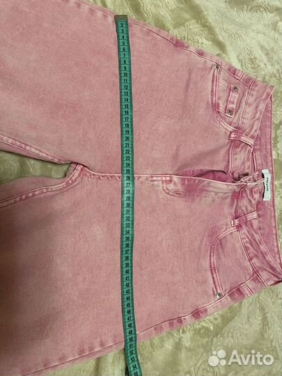 Яркие джинсы