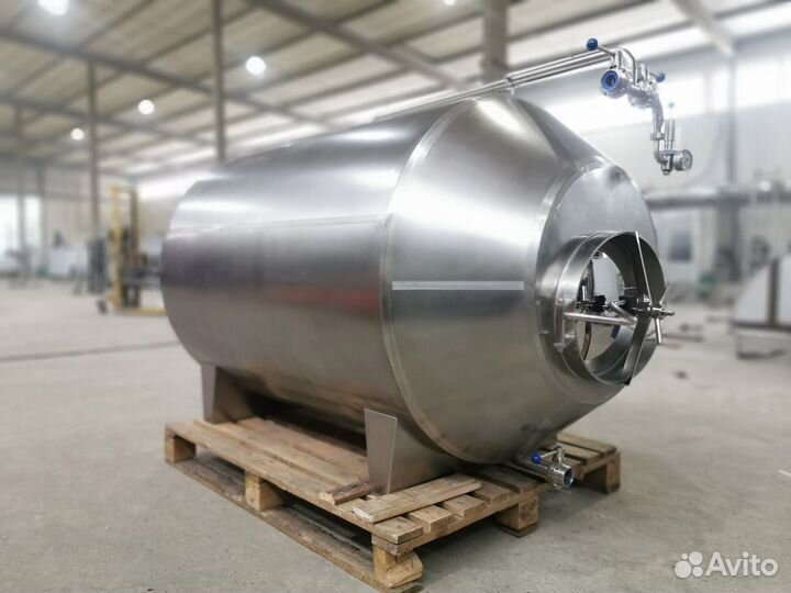 Форфас для хранения пива 2000л,танк лагерный