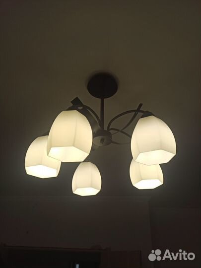 Люстра 5 ламп