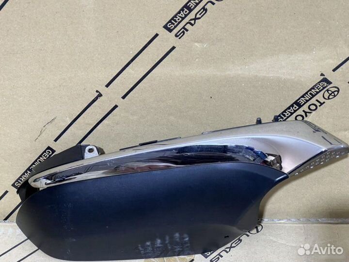 Накладка зеркала правая Lexus Rx 4 2015-2019
