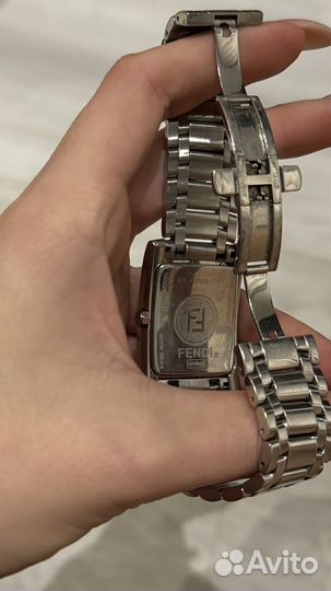 Наручные часы унисекс