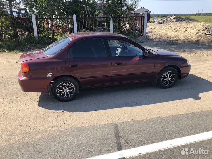 Kia Spectra 1.6 МТ, 2008, битый, 165 819 км