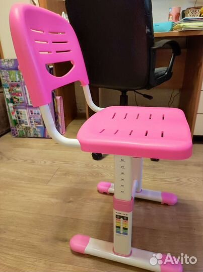 Детский стол и стул