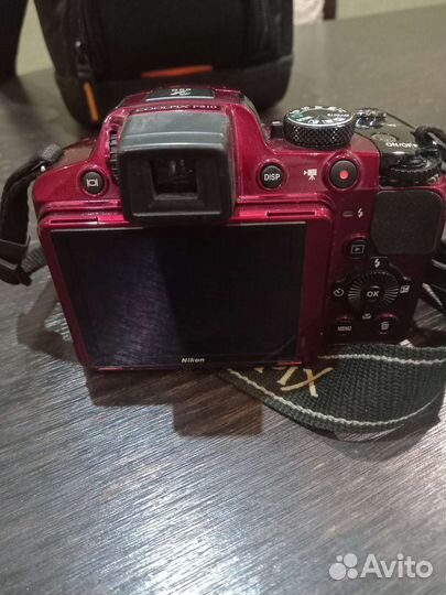 Зеркальный фотоаппарат nikon