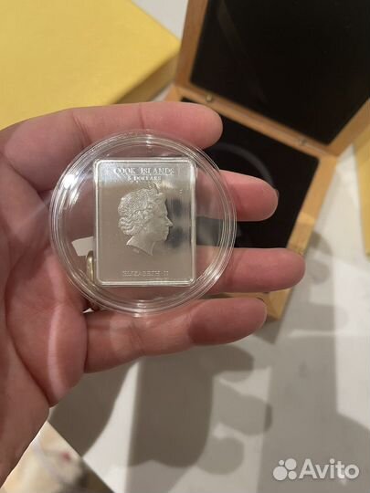 Монета серебро острова Кука (Пантелеймон)