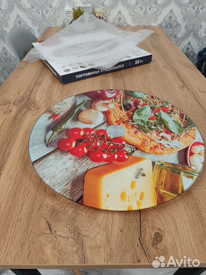 Тортовница вращающаяся