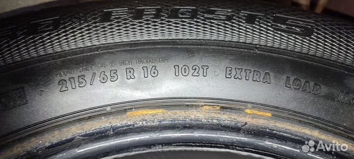 Gislaved Nord Frost 5 215/65 R16 102T