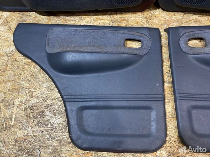 Дверные карты Kia Sportage 2000