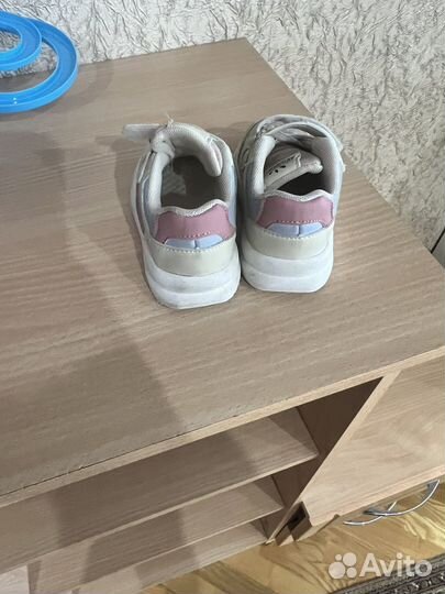 Кроссовки детские для девочки 21