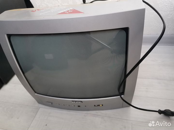 Телевизор vestel VR37TS