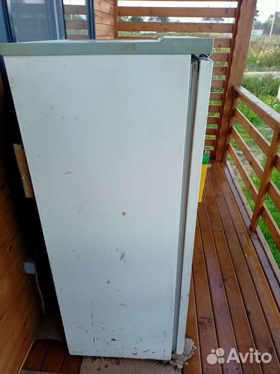 Холодильник рабочий