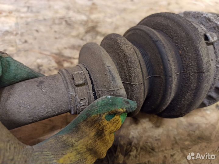 Привод левый Opel Astra F