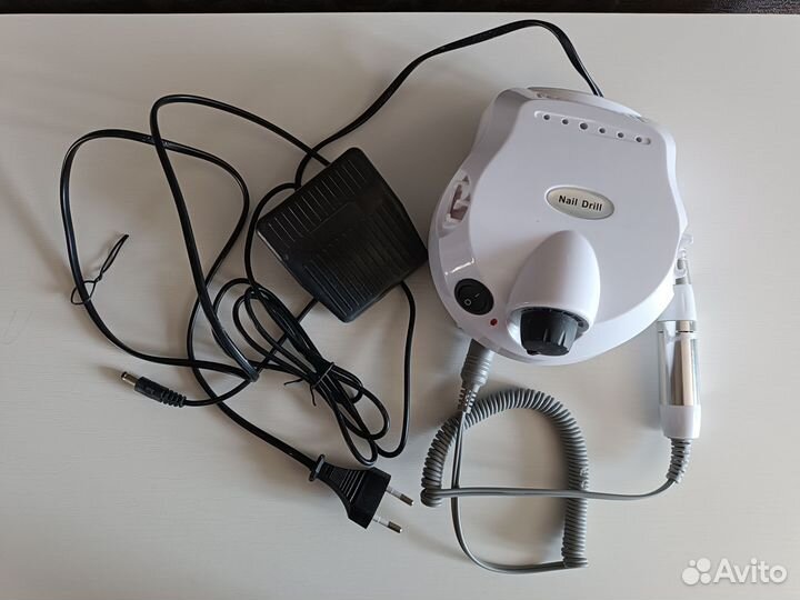 Аппарат для маникюра и педикюра