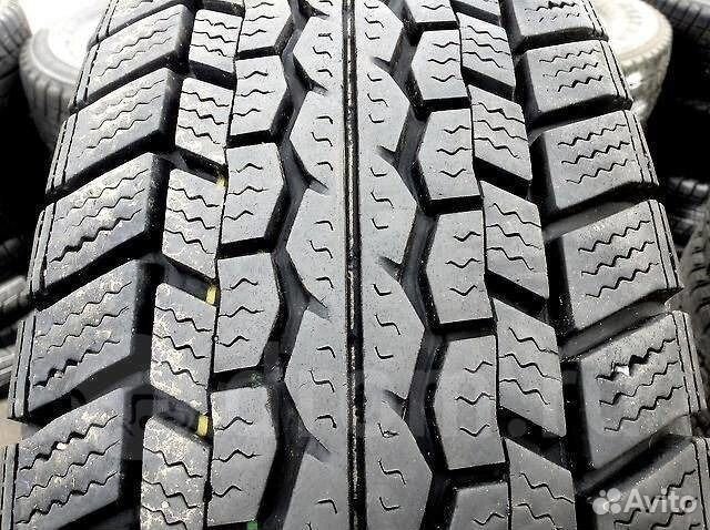 Dunlop SP LT 01 205/70 R16