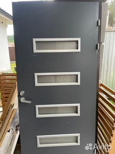 Дверь входная металлическая Jeld Wen