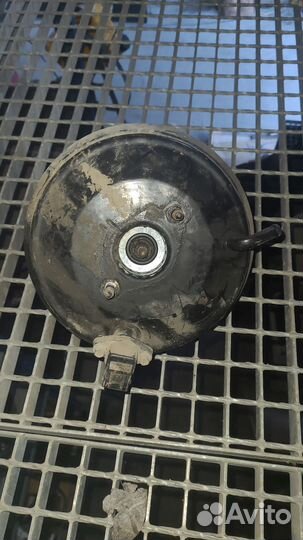 Вакуумный усилитель тормозов volvo s40