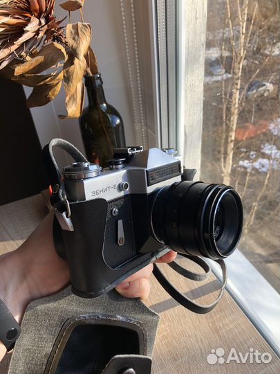 Фотоаппарат Zenit-E в идеальном состоянии