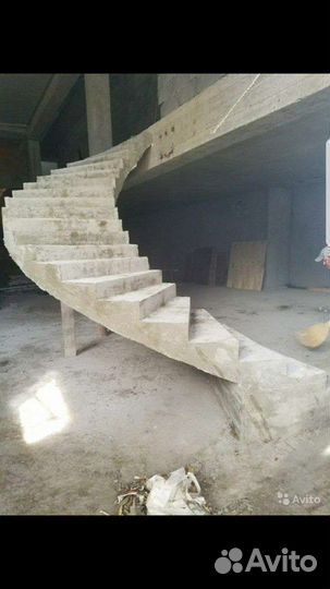 Лестница из бетона