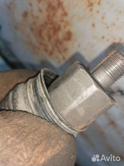 Рулевые тяги Шкода Гольф Джетта Сеат итд