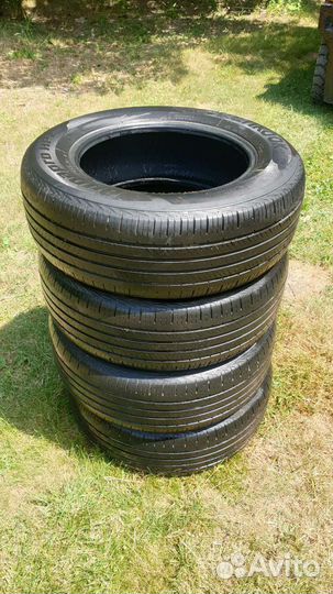 Hankook Dynapro HP2 RA33 215/65 R16 102T