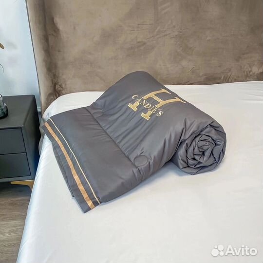 Постельное белье с одеялом от фирмы,candie’S