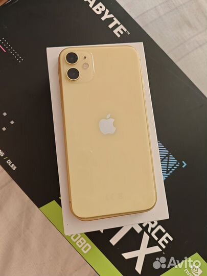 iPhone 11, 64 ГБ