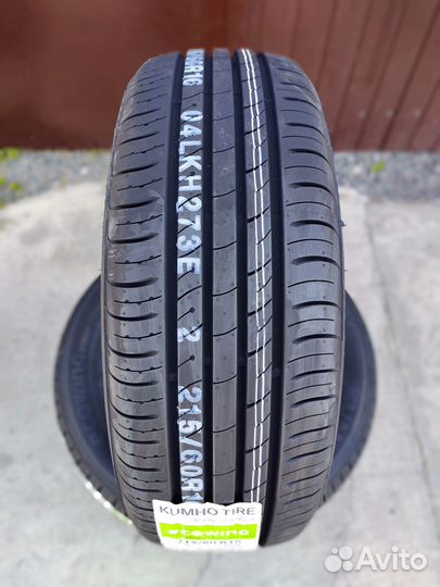 Kumho Ecowing ES01 KH27 215/60 R16 95V