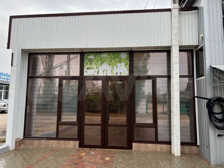 Торговая площадь, 65 м²