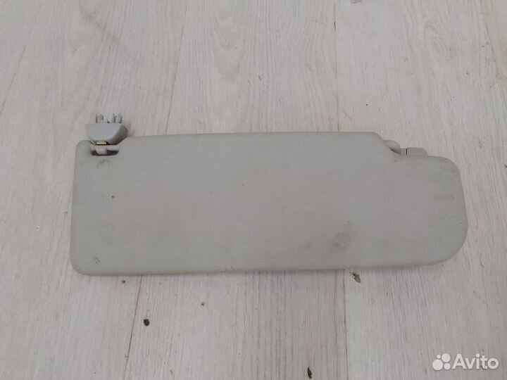 Козырек солнцезащитный Volkswagen polo 5 Лев