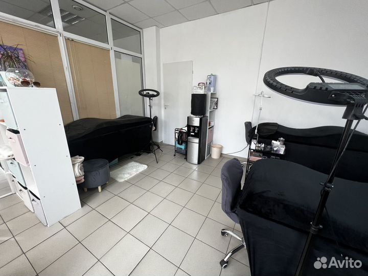 Место наращивание ресниц кушетка