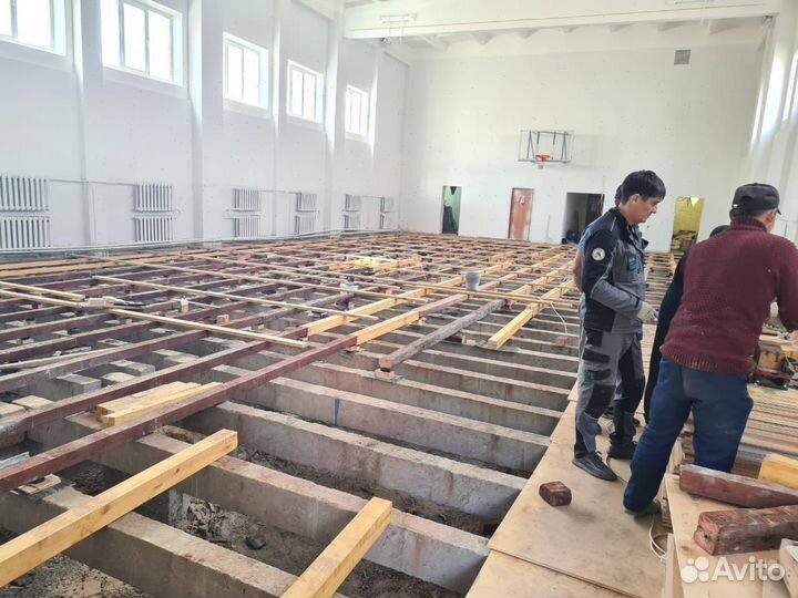 Спортивное покрытие / паркетная доска