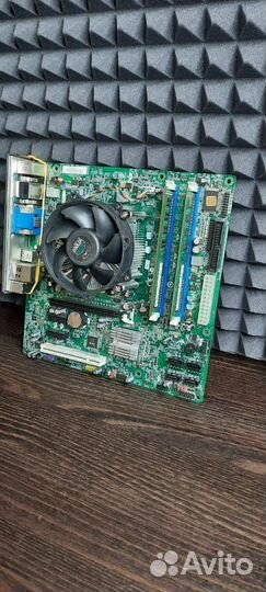 Материнская плата