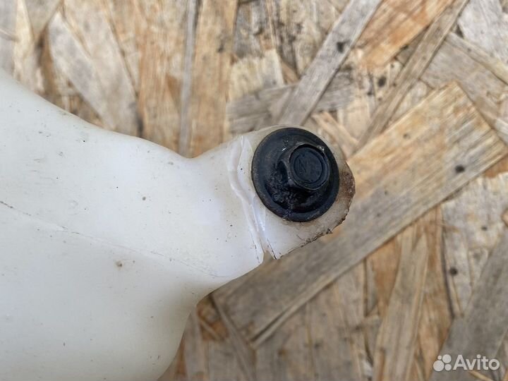 Бачок омывателя Renault Symbol