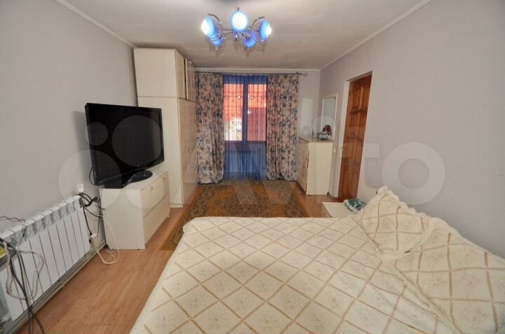 Дом 100 м² на участке 4 сот.