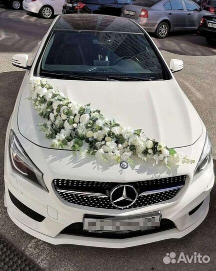 Украшение на свадебную машину