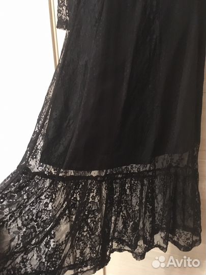 Вечернее чёрное платье