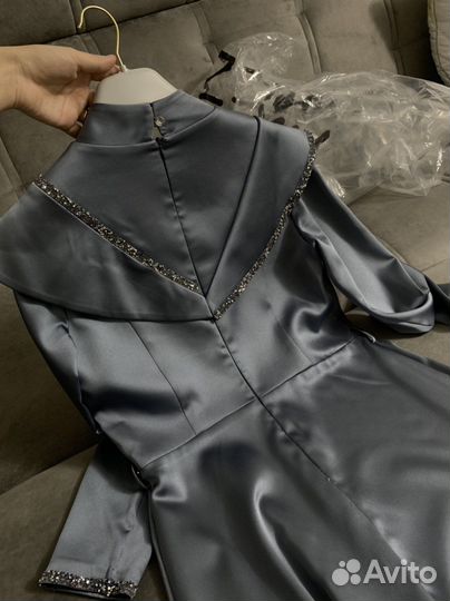 Вечернее платье