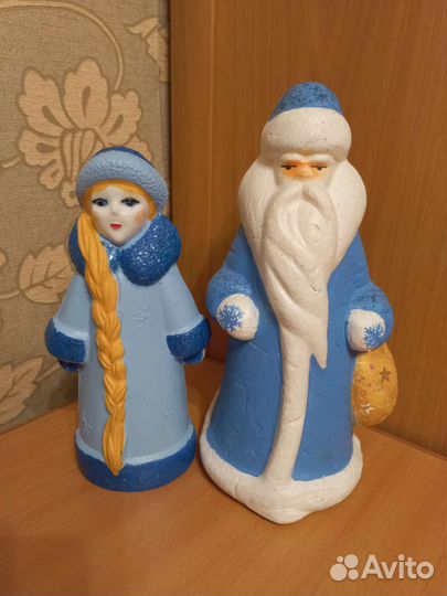 Дед мороз и снегурочка,елочные флажки,конфетти