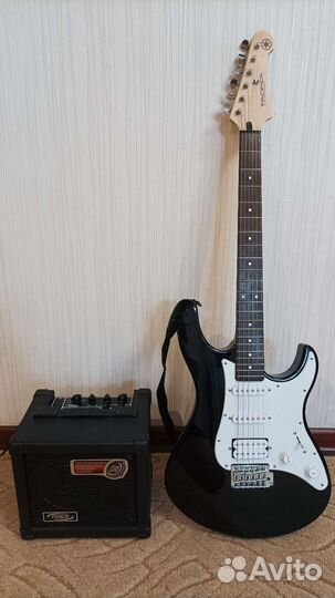 Электрогитара yamaha pacifica 012 bl + комбик
